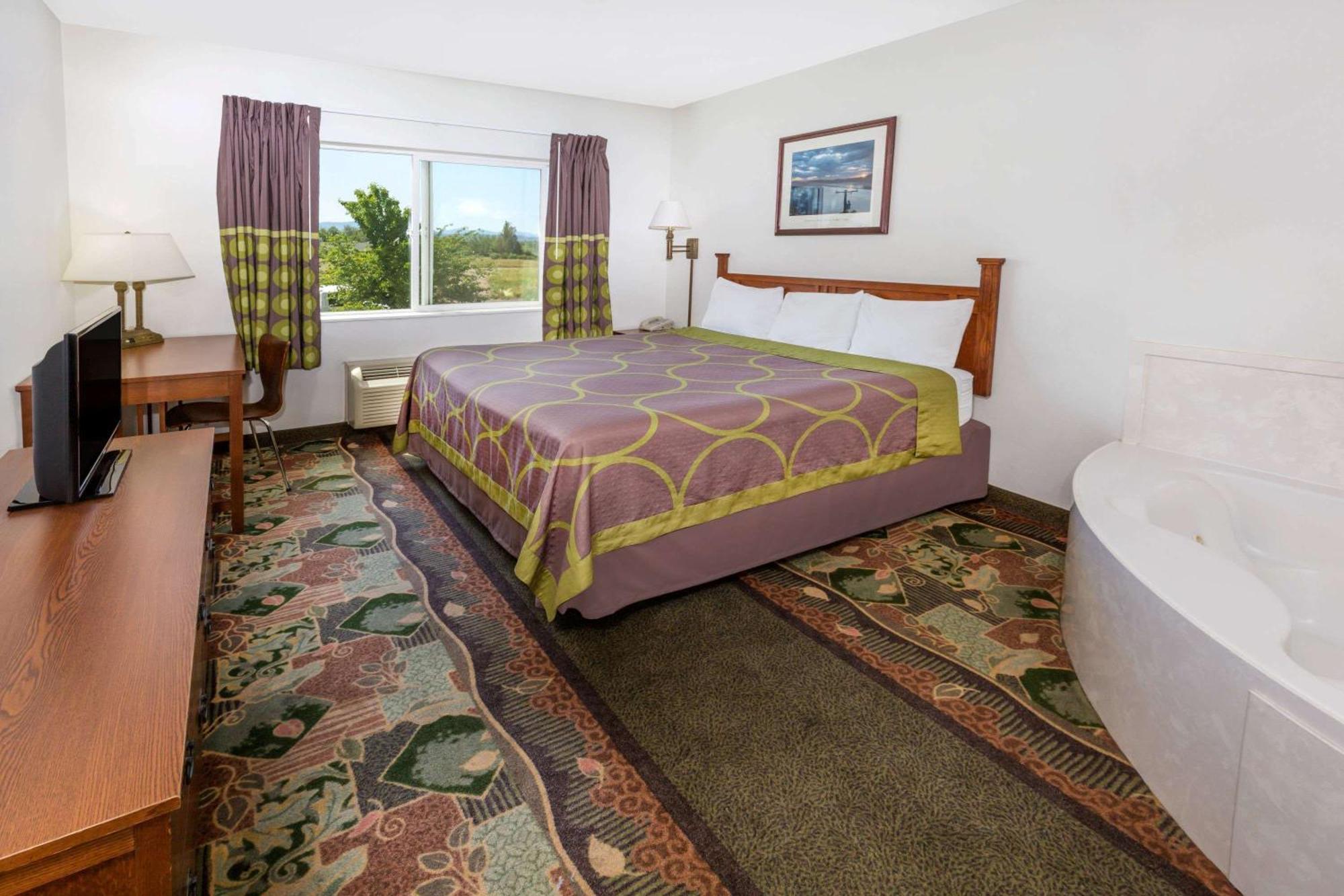 סנטרל פוינט Super 8 By Wyndham Central Pt Medford מראה חיצוני תמונה